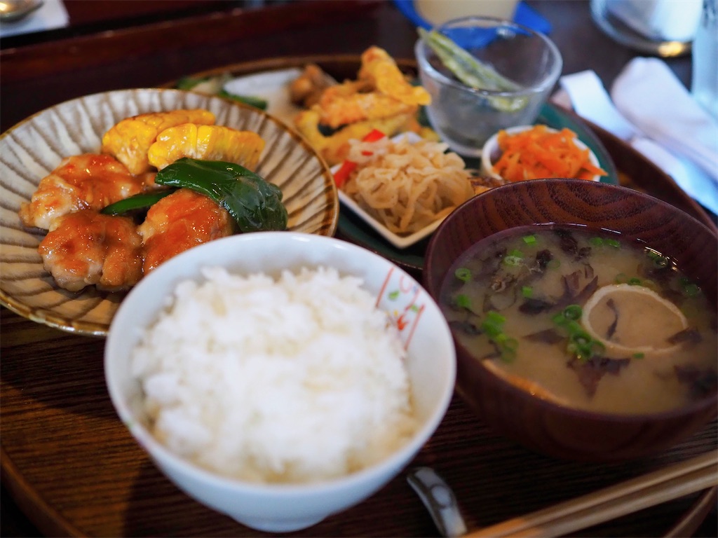 ごはん・おやつ シプル の週替わりプレート