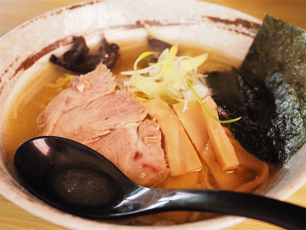 鶏炊きの塩ラーメン